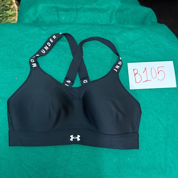Under Armour Other - Under Armour Women's Black Sports Bra with Logo Straps